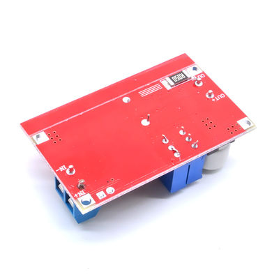 大きい現在の5A一定した現在の一定した電圧LEDはリチウム バッテリーの充電XL4015モジュールを運転する