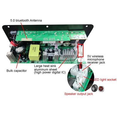 100-300W カーオーディオアンプボード ブルートゥース5.0とカラオケとサブウーファーのためのダブルマイク入力