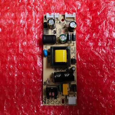 標準的なマウントタイプ LCDテレビ電源ボードとランプストリップ電圧 15-50V500A出力 12V3A DC DCコンバーターボードマウント
